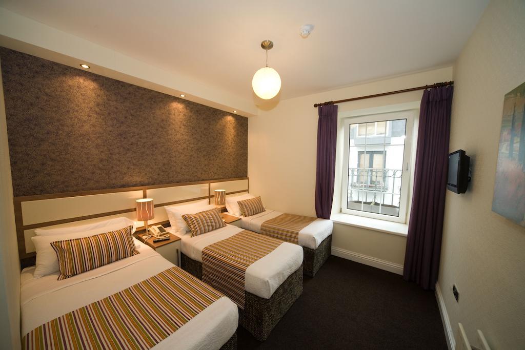 The White Lady Hotel Кинсэйл Экстерьер фото