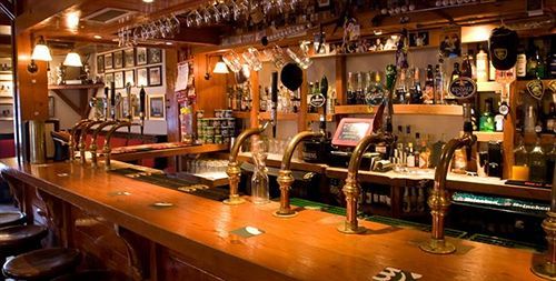 The White Lady Hotel Кинсэйл Экстерьер фото